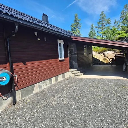 Holiday home Med Naerhet Til Kragero *